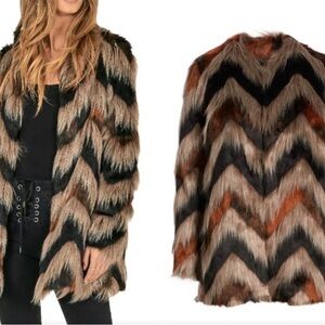 Chevron Faux Fur Coat in Brown, Black & Rust Amuse Society size small